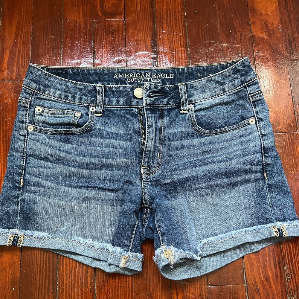 American Eagle Boy Midi Denim Short